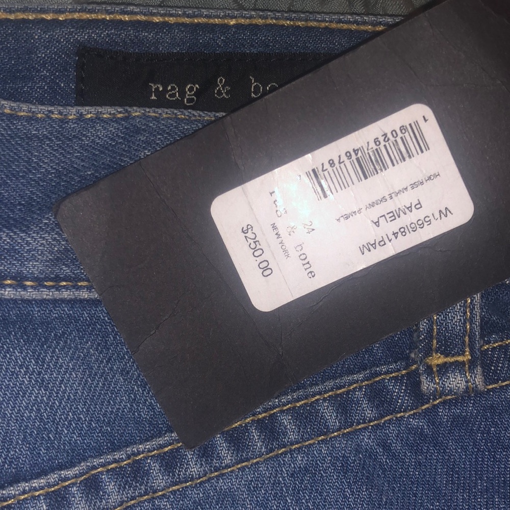 $270 NWT Rag & Bone Pamela jeans size 24